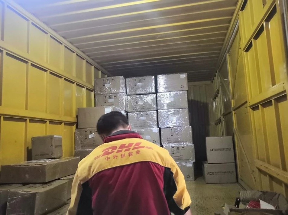 DHL